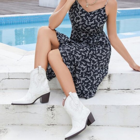 Women's Metallic Embroidered Pointed Toe Cowgirl Boots Chunky Heel Pull-On White - Picture 6 of 6